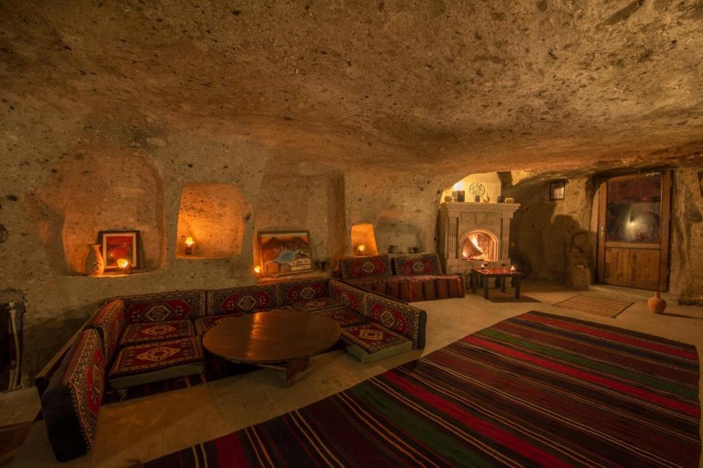 Cappadocia Antique Gelveri Cave Hotel Guzelyurt Exterior photo